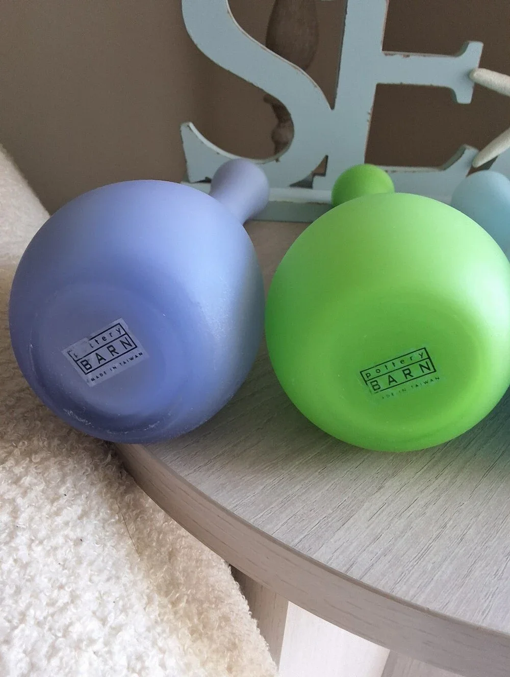 Set of 4 Vintage Pottery Barn Bud Vases Frosted Glass Handblown - New
